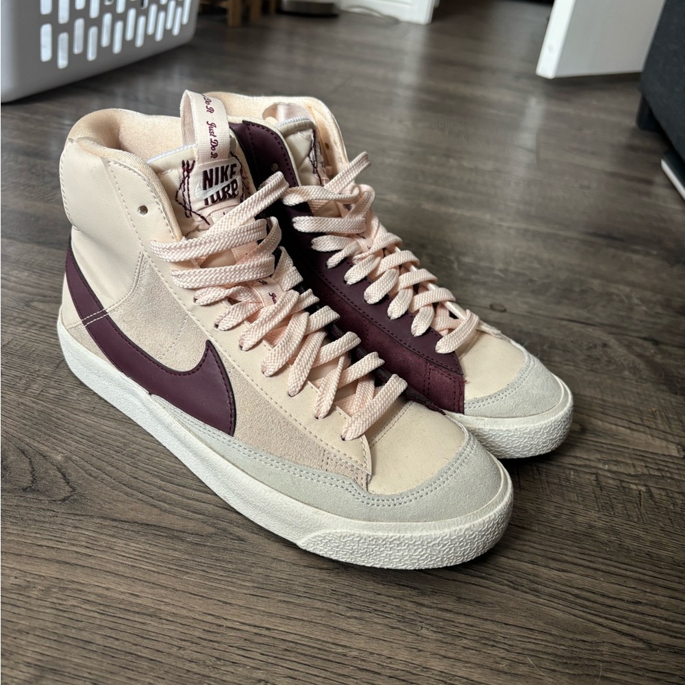 Youth Nike Blazer’s- Cream and Burgundy